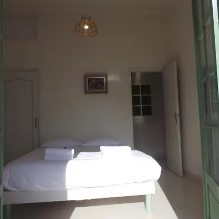 Вилла Ac-villa Fleur De Rocaille Avec Superbe Vue Mer Теуль-сюр-Мер
