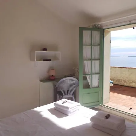 Ac-villa Fleur De Rocaille Avec Superbe Vue Mer Вилла
